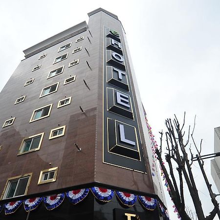 E Hotel Juan Incheon Esterno foto