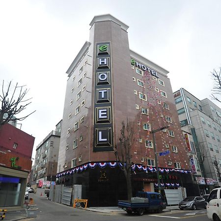 E Hotel Juan Incheon Esterno foto